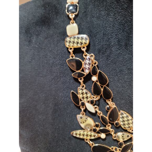 Women's Desigual Statement Necklace Black Gold Teardrop Bib Design Lobster Clasp - Picture 5 of 8